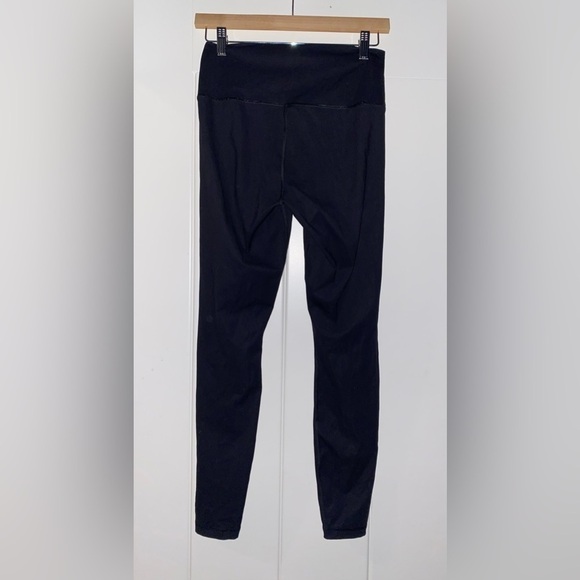 Everlane  ReNew The Perform Ankle Length Black Legging Compression Women M NWOT - Picture 7 of 7